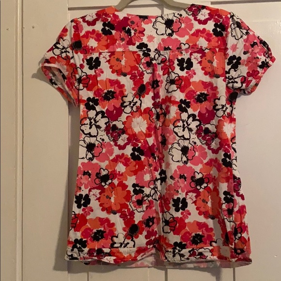 floral scrub top - Picture 2 of 2